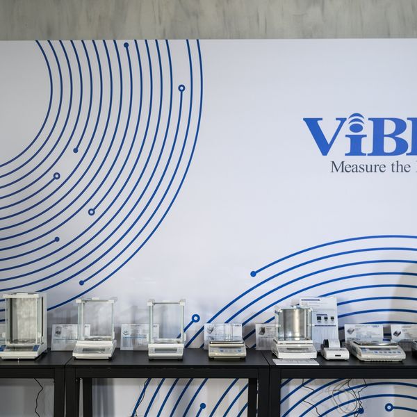 Выставка весов ViBRA на стенде
